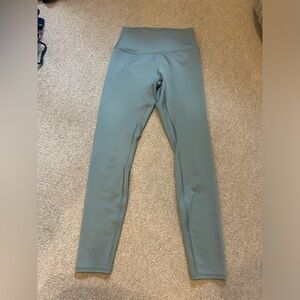 All yoga 7/8 airlift leggings